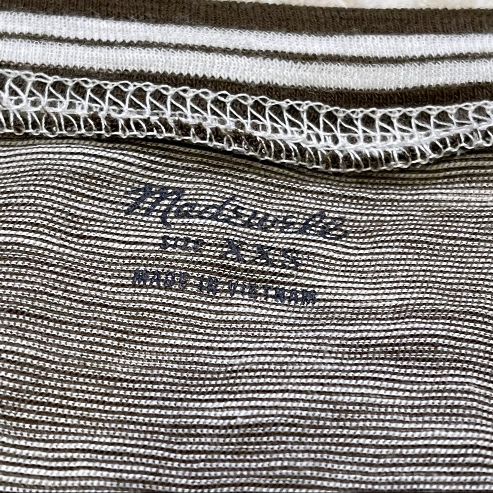 Madewell Gray/Olive Whisper Cotton Ringer Tee - Picture 6 of 13